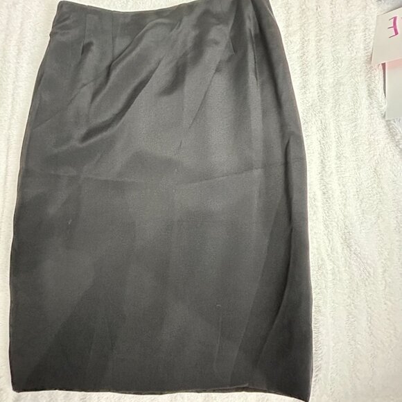Unbranded Dresses & Skirts - Womens Black 100% Silk Pencil Skirt Size 4 Career Professional Wear Made in USA